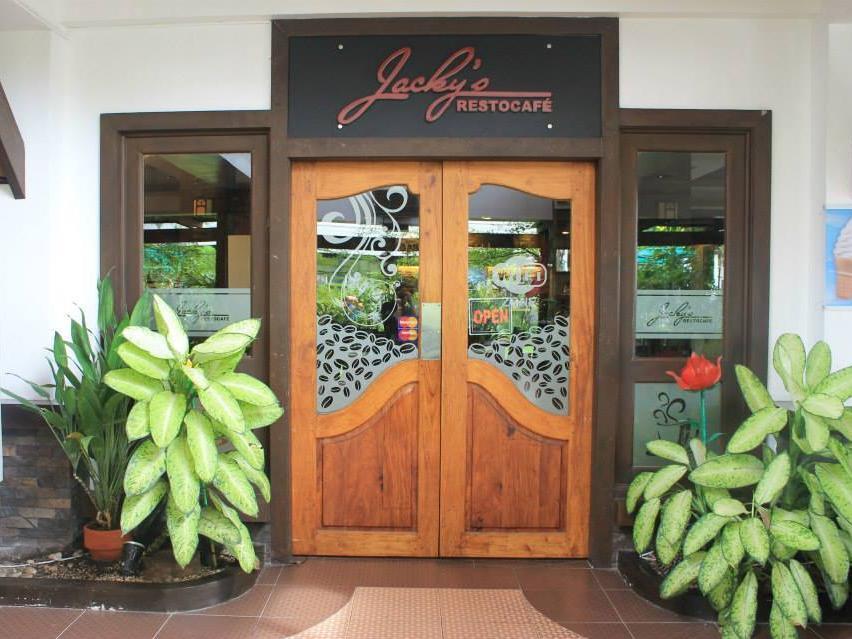 Hotel Elena Davao Exterior photo